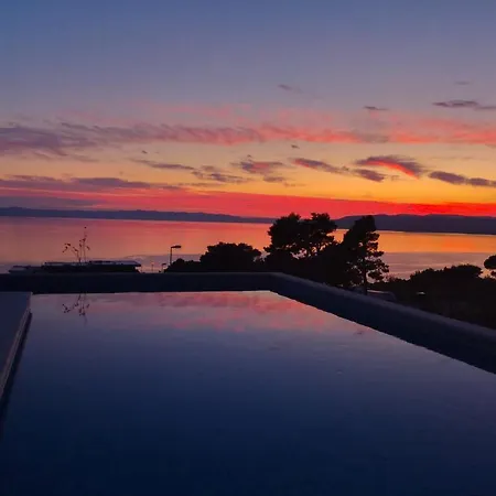 Luxury Blue Lagoon * 마카르스카